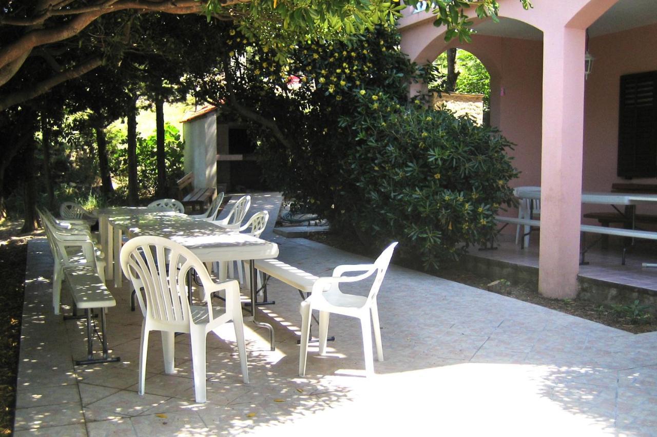 Family Friendly Seaside Apartments Vlasici, Pag - 4319 Exteriér fotografie