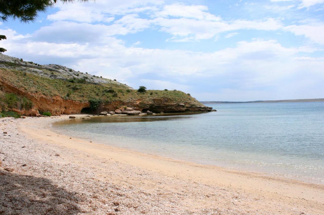 Family Friendly Seaside Apartments Vlasici, Pag - 4319 Exteriér fotografie